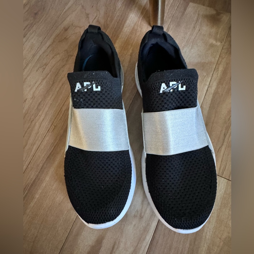 APL Sneakers